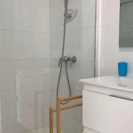 T1 Confortable Avec Wifi Inclus - Fr-1-553-309 * Balaruc-les-Bains