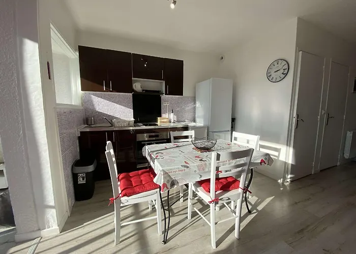 T1 Confortable Avec Wifi Inclus - Fr-1-553-309 * Balaruc-les-Bains